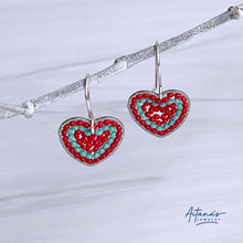 Load image into Gallery viewer, Lilly earrings
