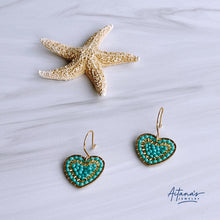 Load image into Gallery viewer, Lilly earrings
