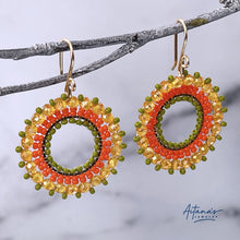 Load image into Gallery viewer, Lucy earrings
